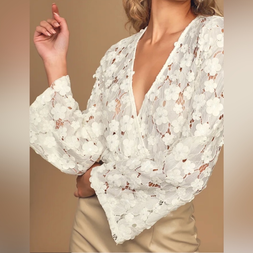 Lulus Blossom On Over White Lace Wrap Bodysuit NWT XS